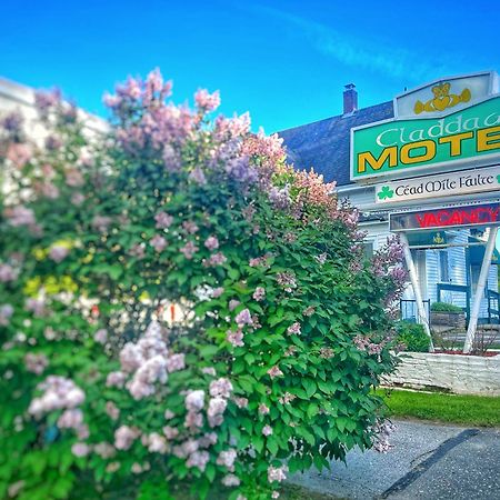 Claddagh Motel & Suites Rockport Esterno foto