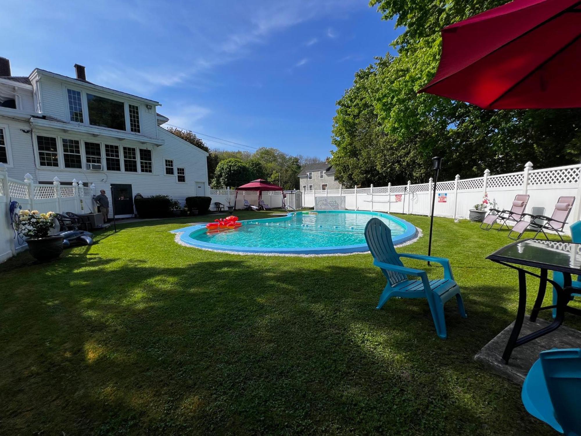 Claddagh Motel & Suites Rockport Esterno foto