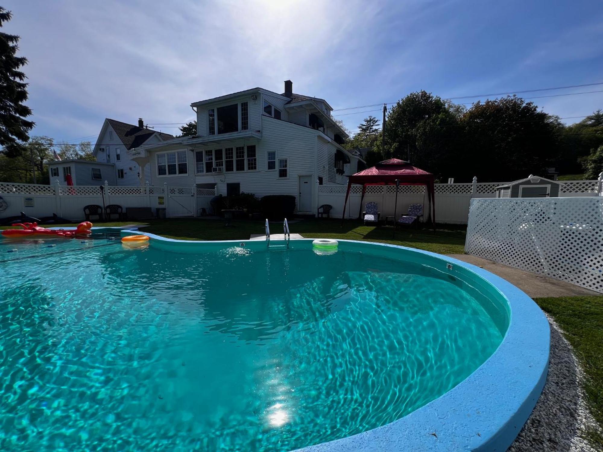 Claddagh Motel & Suites Rockport Esterno foto