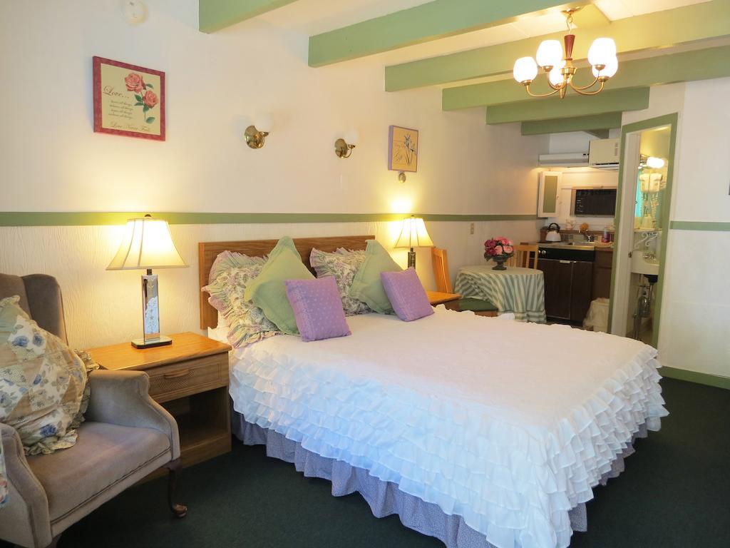 Claddagh Motel & Suites Rockport Esterno foto